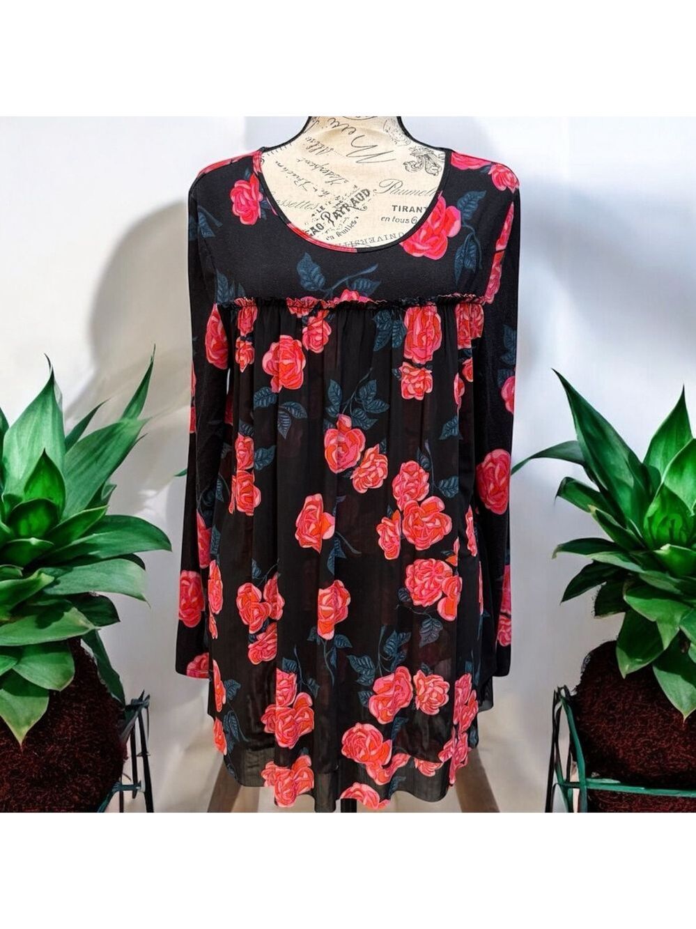 Matilda Jane Black Pink Floral Tunic Top Size Medium
